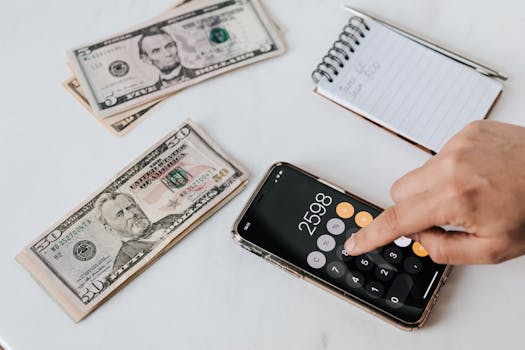 Budgeting on a smartphone